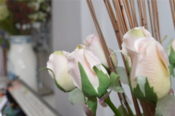 rosas-blancas Rosas artificiales en Sevilla
